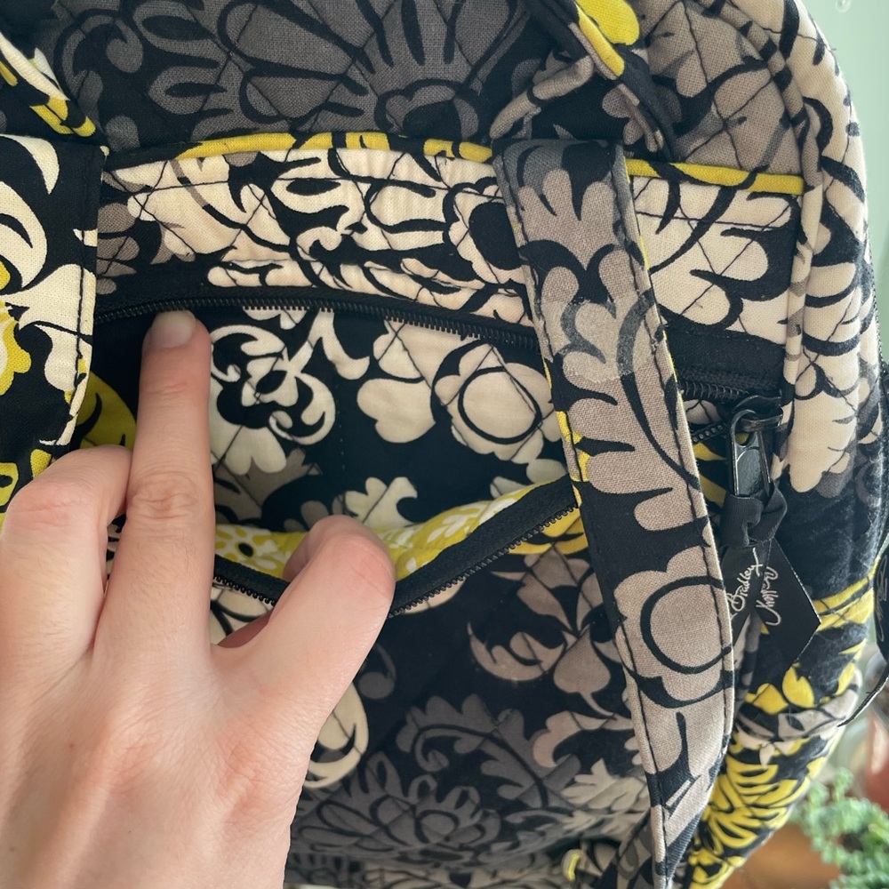 Floral Pattern Backpack - Picture 5 of 6